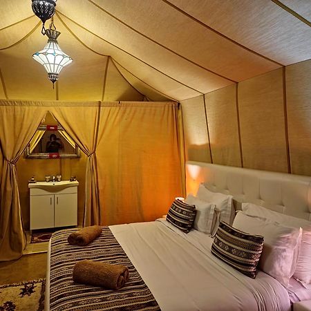 Fox Luxury Desert Camp Merzouga Esterno foto