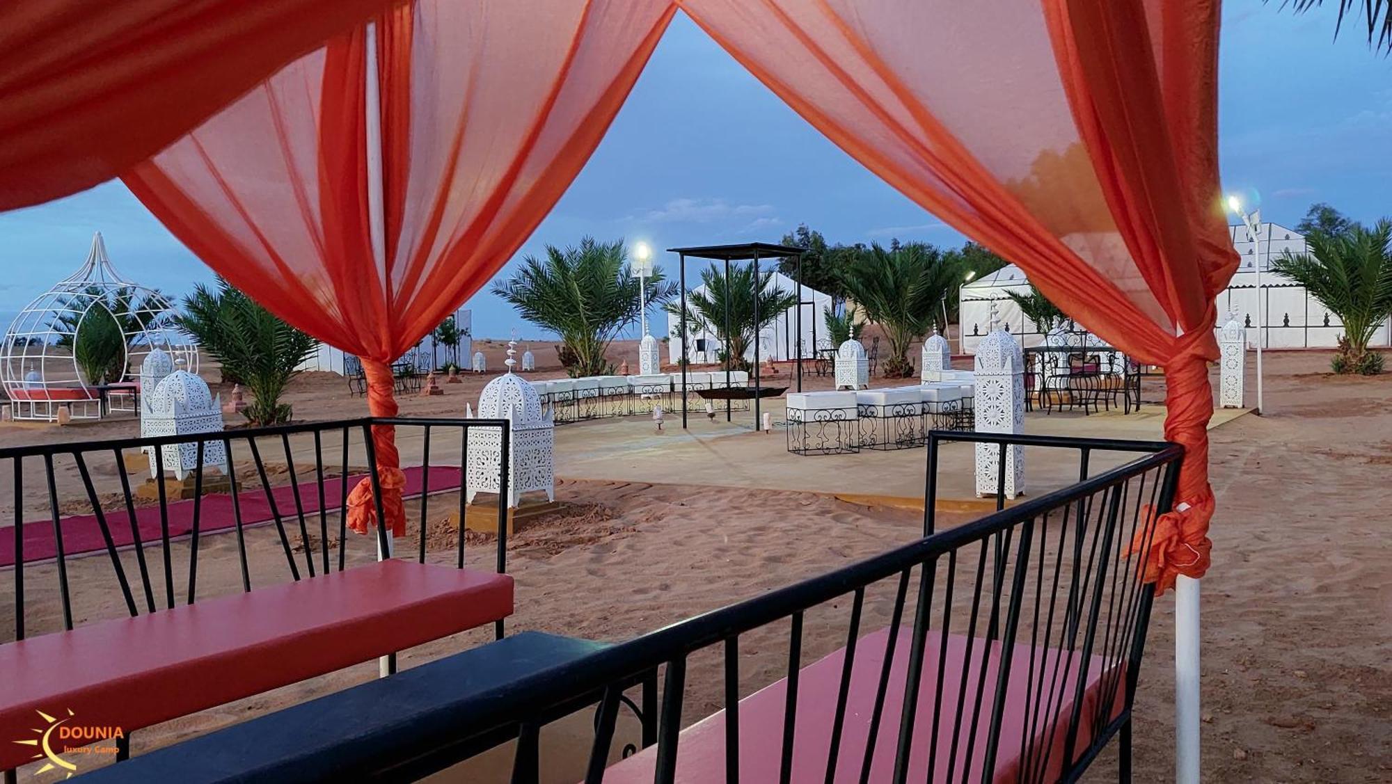 Fox Luxury Desert Camp Merzouga Esterno foto