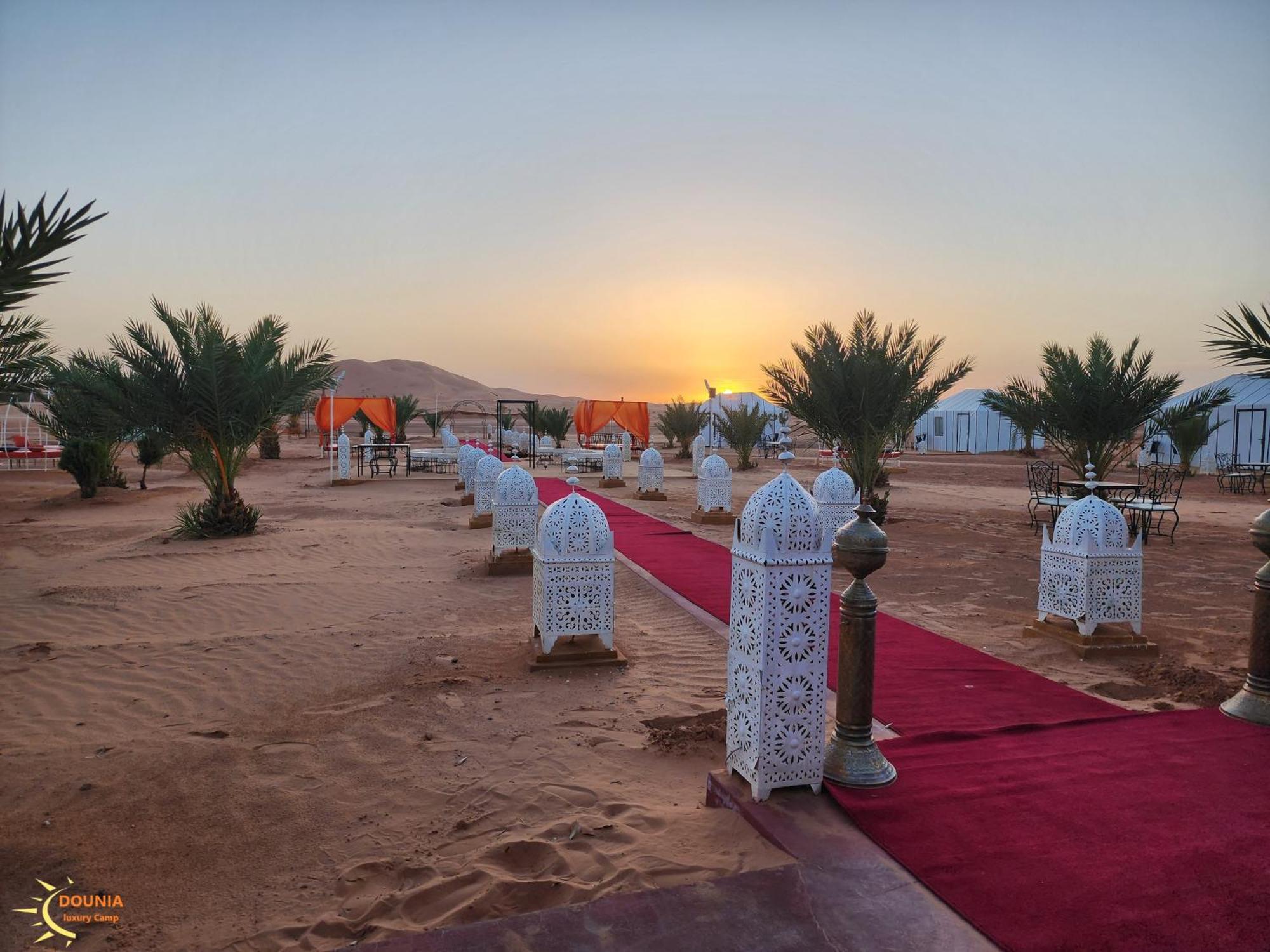 Fox Luxury Desert Camp Merzouga Esterno foto