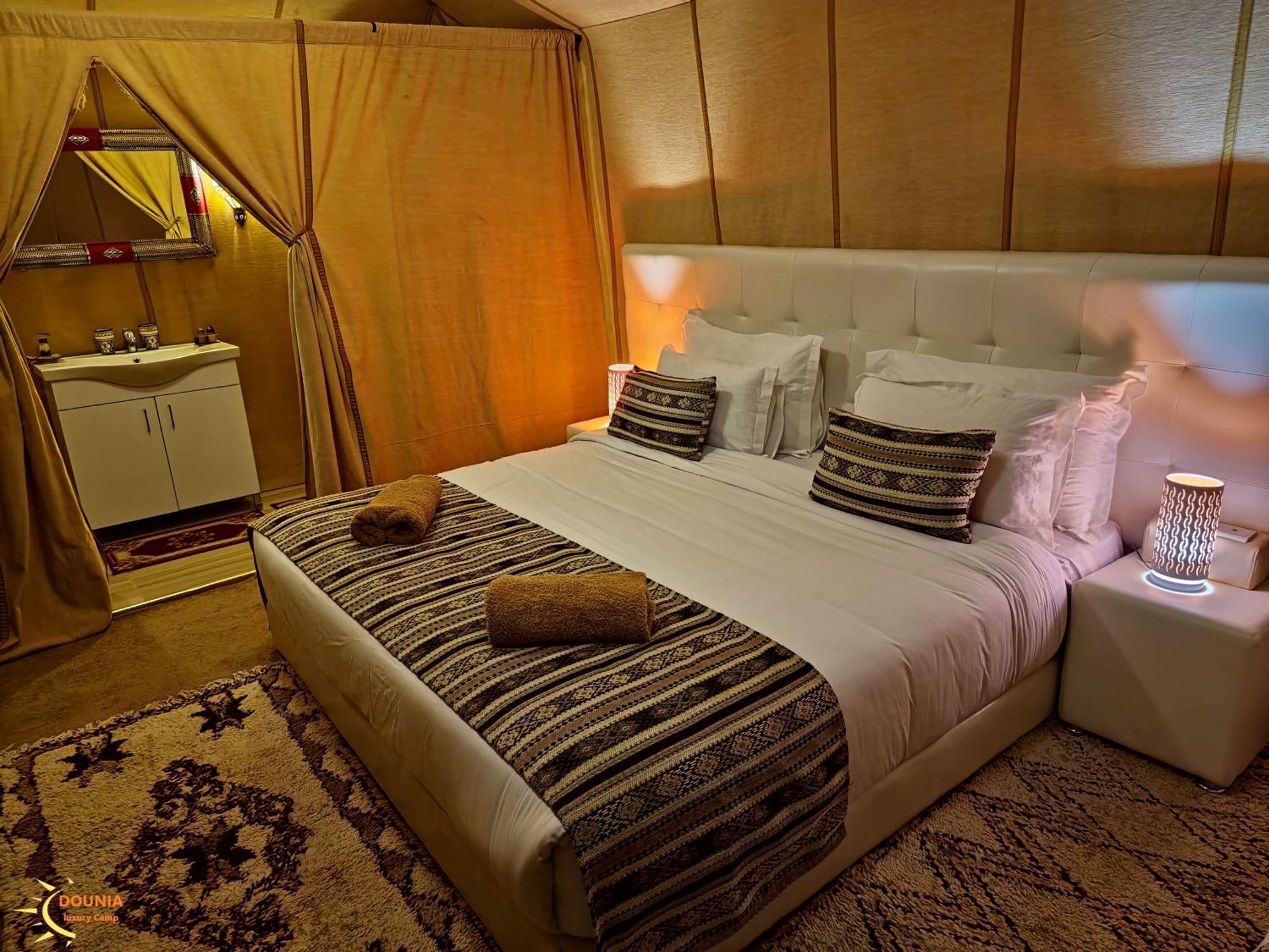 Fox Luxury Desert Camp Merzouga Esterno foto